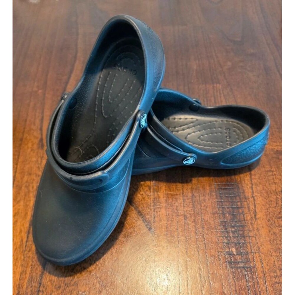 Crocs Mercy Work Clogs Women’s 8 Black Slip Resistant Nursing Chef Shoes W8